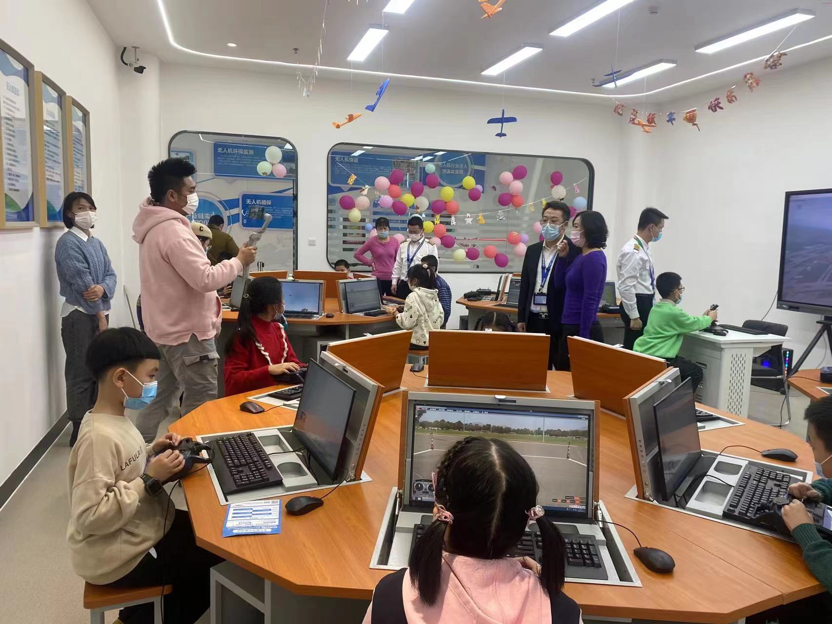 新疆少兒無人機培訓 新疆無人機培訓——無人機培訓能給孩子帶來哪些好處