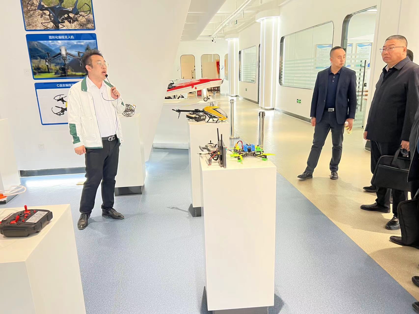 無人機飛行,無人機飛行技巧 新手需要知道的無人機操作技巧