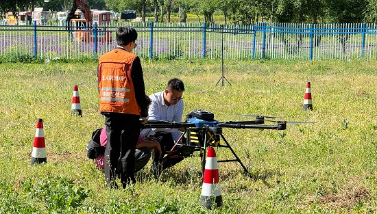 【新疆保華潤天航空無人機培訓】2024年無人機飛行新規(guī):安全指引大揭秘