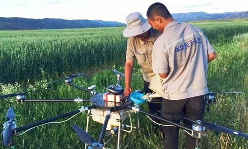 新疆植被無人機就業:【保華潤天航空】引領綠色科技的新潮流