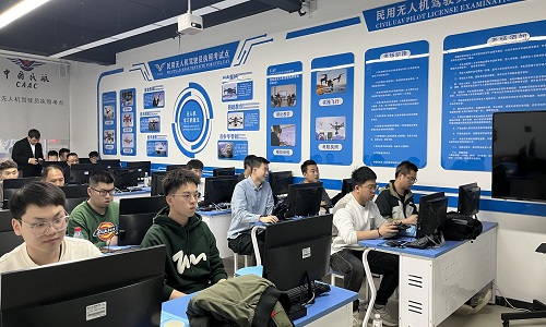 烏魯木齊新晉熱門:新疆保華潤天航空03考點揭秘,無人機飛行夢想起航