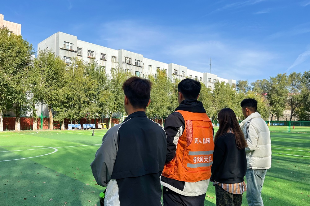 新疆無人機駕駛證培訓學校在哪里?新疆保華潤天航空無人機培訓考證中心