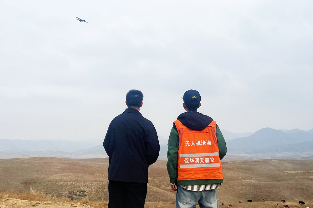 [新疆無人機培訓]無人機攝影新手必看！小型視距內飛行執照全解析-保華潤天航空