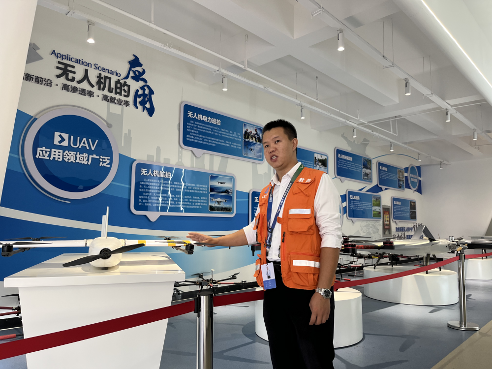 【新疆無人機(jī)培訓(xùn)】保華潤天航空—民航局認(rèn)證的專業(yè)培訓(xùn)機(jī)構(gòu)