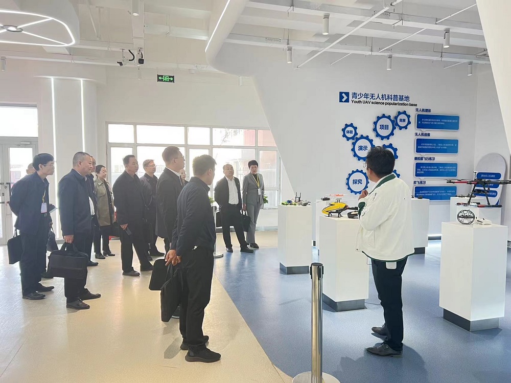 新疆無人機培訓中心:保華潤天航空開啟您的低空經濟之旅