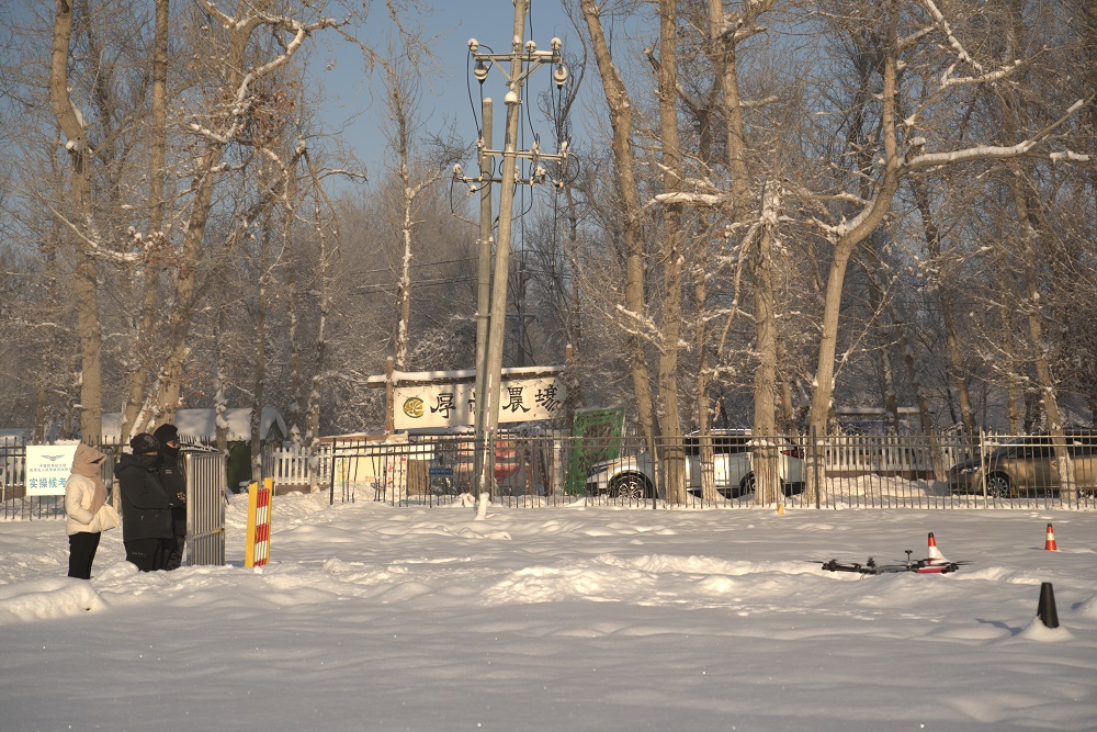 新疆無人機培訓新高度：保華潤天航空引領(lǐng)飛行夢想