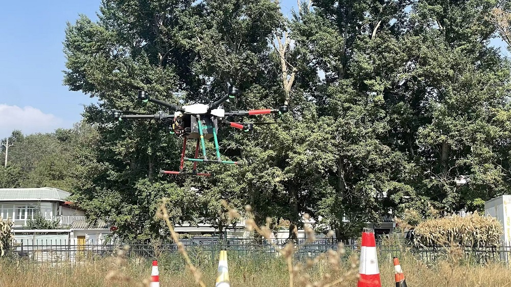 新疆無人機駕駛證培訓學校：保華潤天高薪就業新選擇