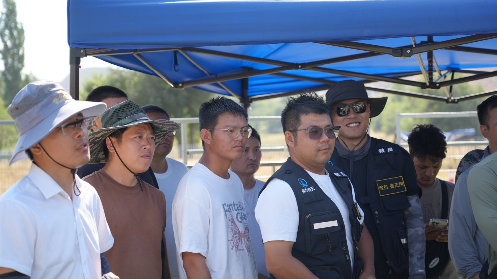 [新疆無人機駕駛證培訓無人機專業(yè)迎來黃金十年，你準備好了嗎？