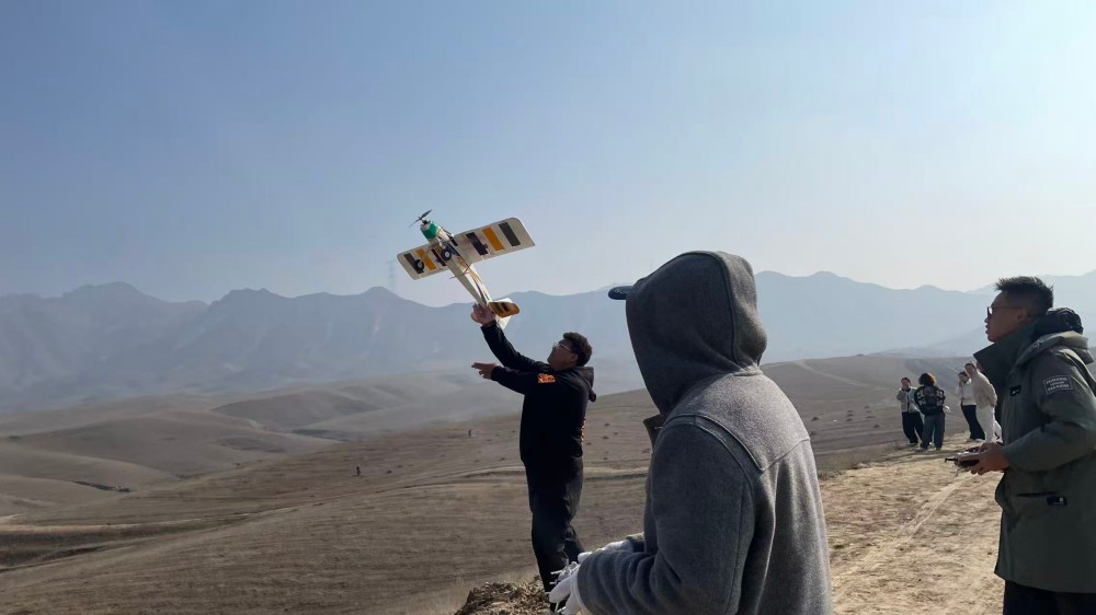 技能+證書雙收獲:保華潤天新疆無人機培訓超值套餐