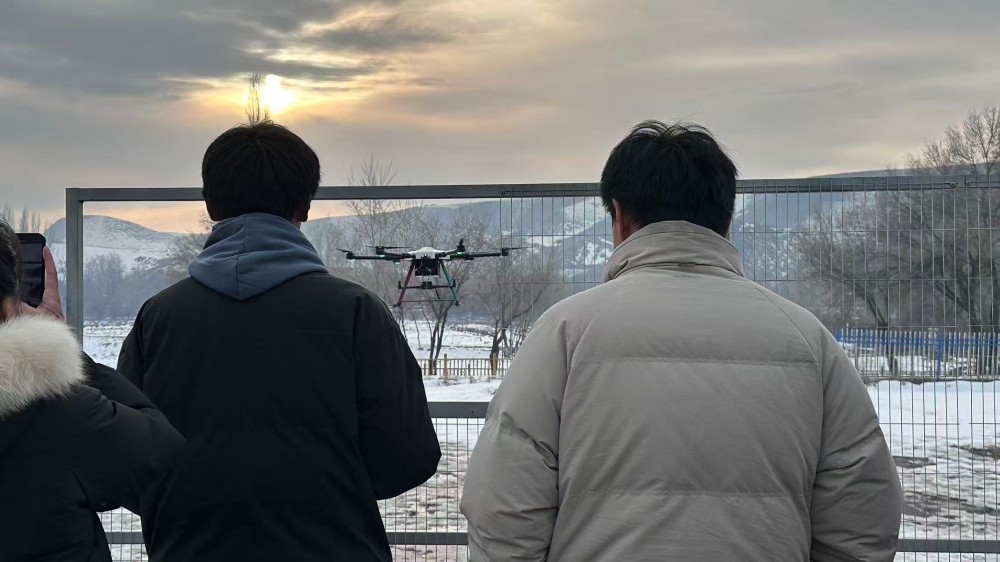 新疆無人機培訓(xùn)|新疆無人機駕駛證培訓(xùn)，保華潤天03考點教學(xué)環(huán)境優(yōu)