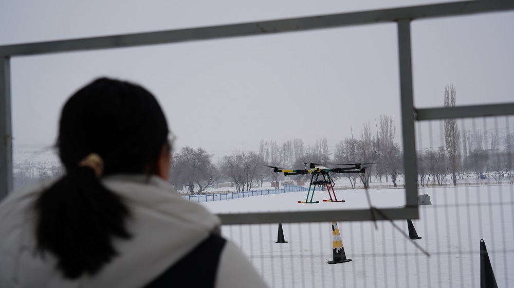 新疆無人機培訓通過保華潤天航空,掌握規范操作技能